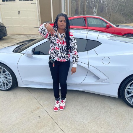 Iviona Hatch enjoys a lavish single life and isn't involved in a relationship. 